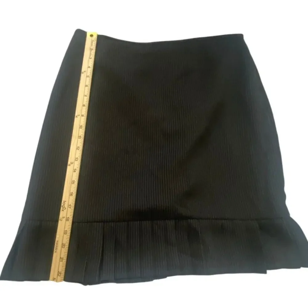 Tahari Arthur S Levine Skirt Womens 16 Black White Pinstripe Career Work